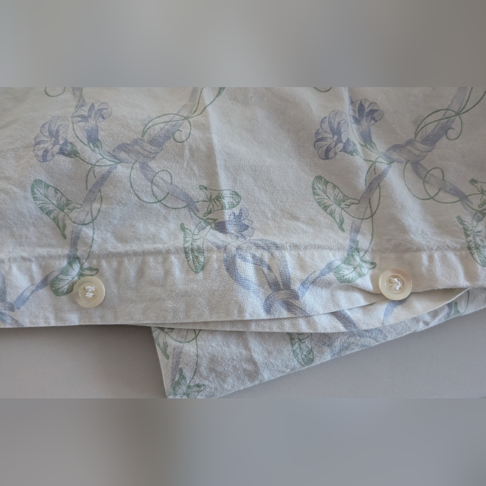 Fine Cotton Italian Full Sheet Set With Matching Duvet Cover And One Sham - Picture 8 of 10